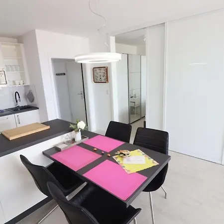 Frische-brise-09-09 Appartement *